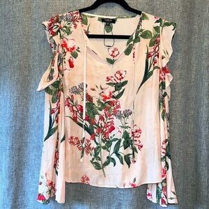Curve Appeal Cold Shoulder Top Medium NWT